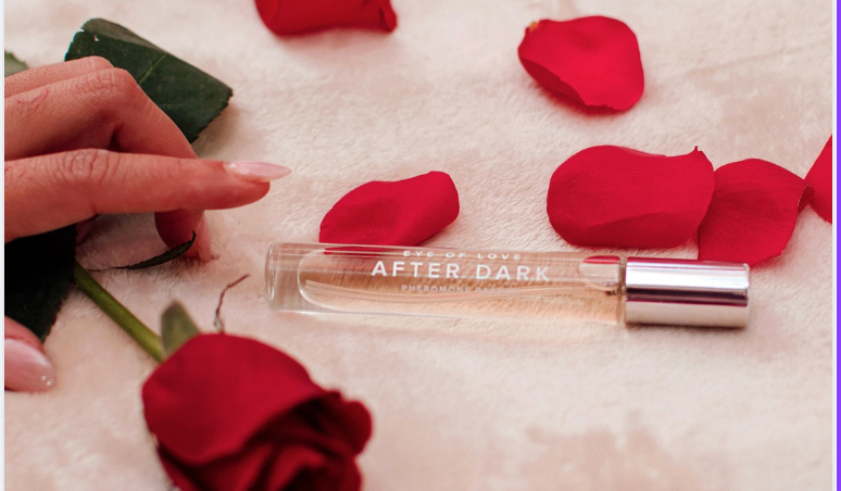 How to Pick the Perfect Scented Gift for Your Lover (Based on These 3 Things)